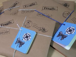 Pochette mystère illustration originale dessin Tiphaine Boilet illustratrice Nantes