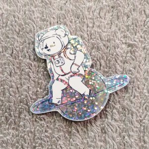 sticker petit ours mignon astronaute illustration Tiphaine Boilet illustrateur freelance Nantes Angers
